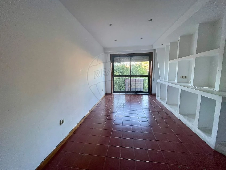 Apartamento T2 para Venda em Rio Tinto Foto 8
