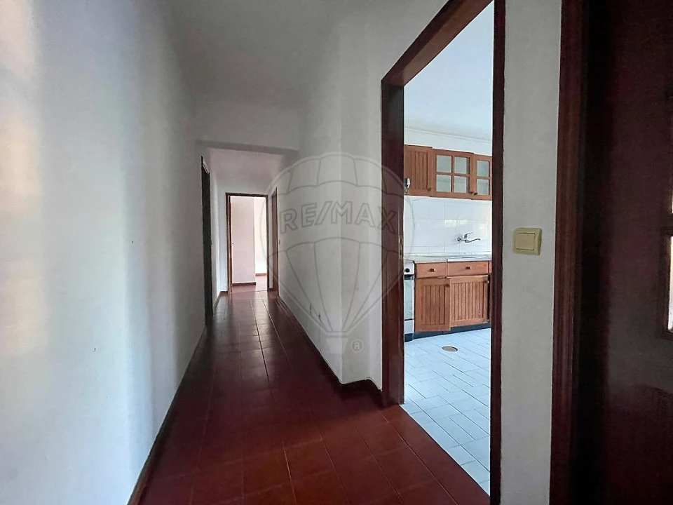 Apartamento T2 para Venda em Rio Tinto Foto 16