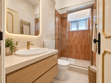 Apartamento T3 para Venda em Póvoa de Santa Iria e Forte da Casa