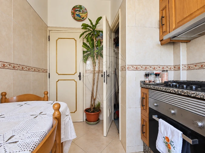 Apartamento T3 para Venda em Póvoa de Santa Iria e Forte da Casa Foto 9