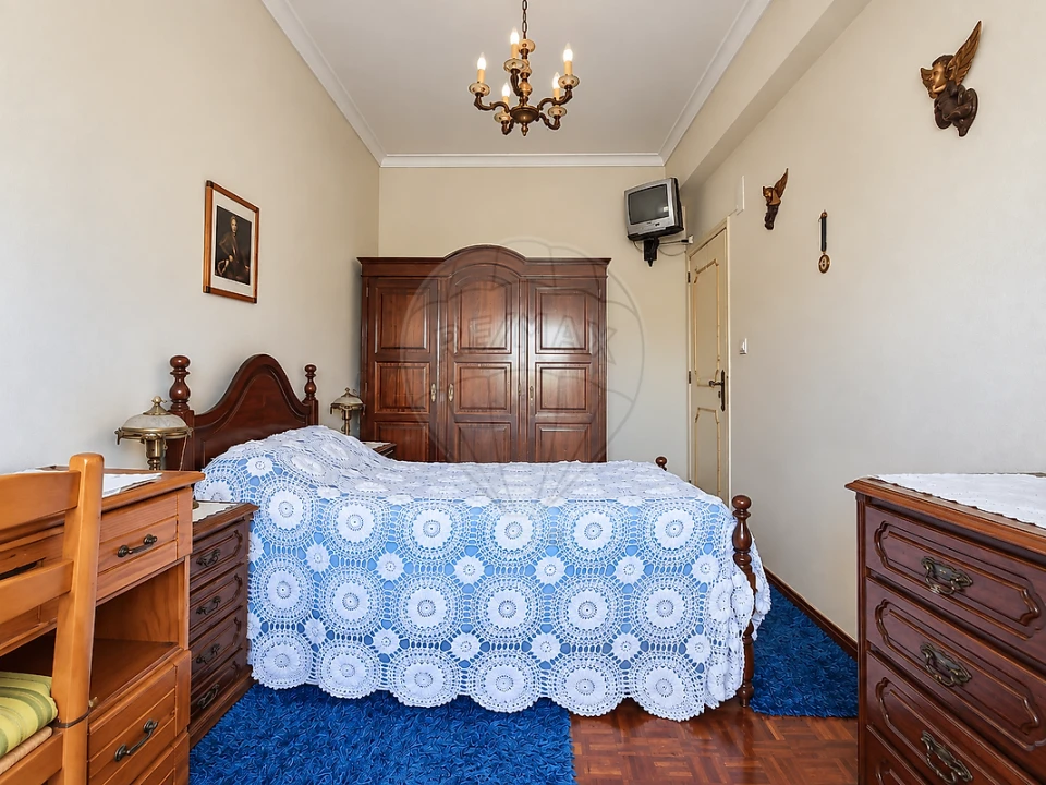 Apartamento T3 para Venda em Póvoa de Santa Iria e Forte da Casa Foto 8