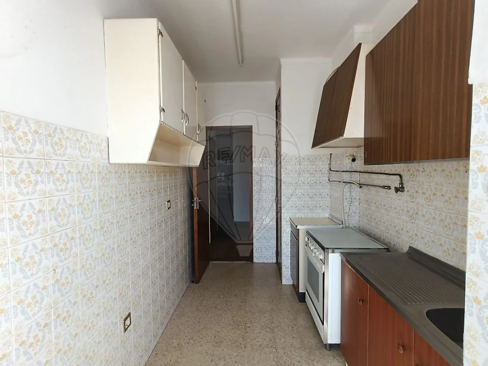 Apartamento T2 para Venda em Póvoa de Santa Iria e Forte da Casa Foto 13