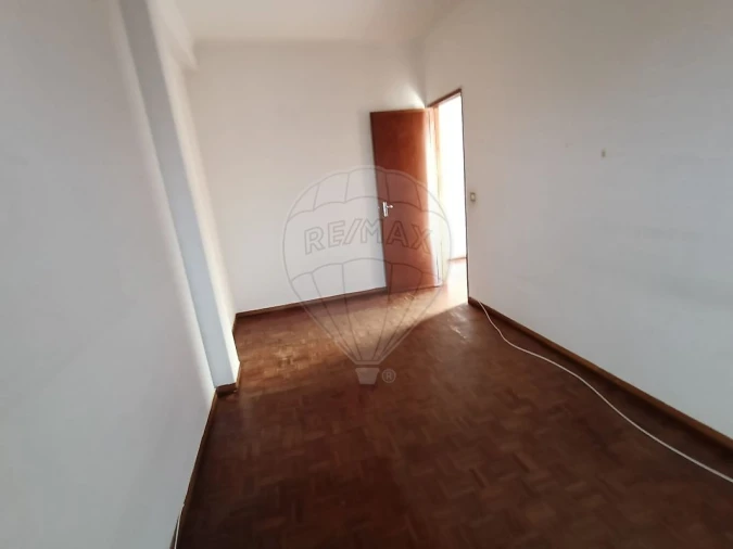 Apartamento T2 para Venda em Póvoa de Santa Iria e Forte da Casa Foto 10