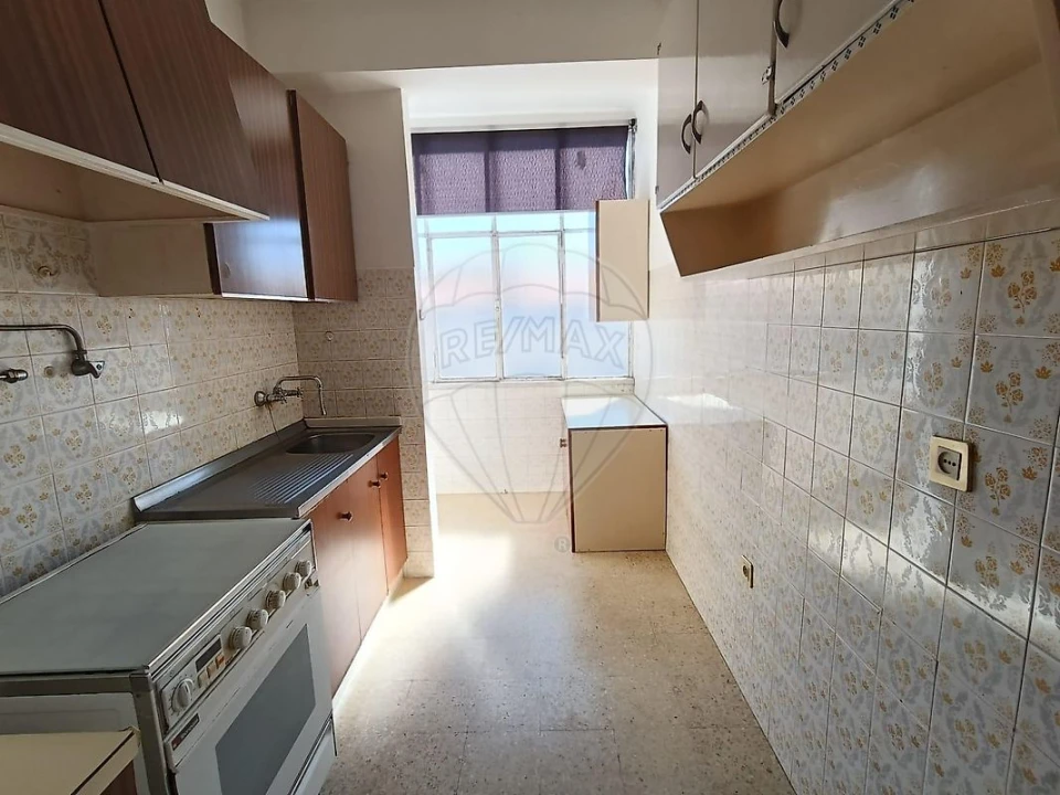 Apartamento T2 para Venda em Póvoa de Santa Iria e Forte da Casa Foto 11