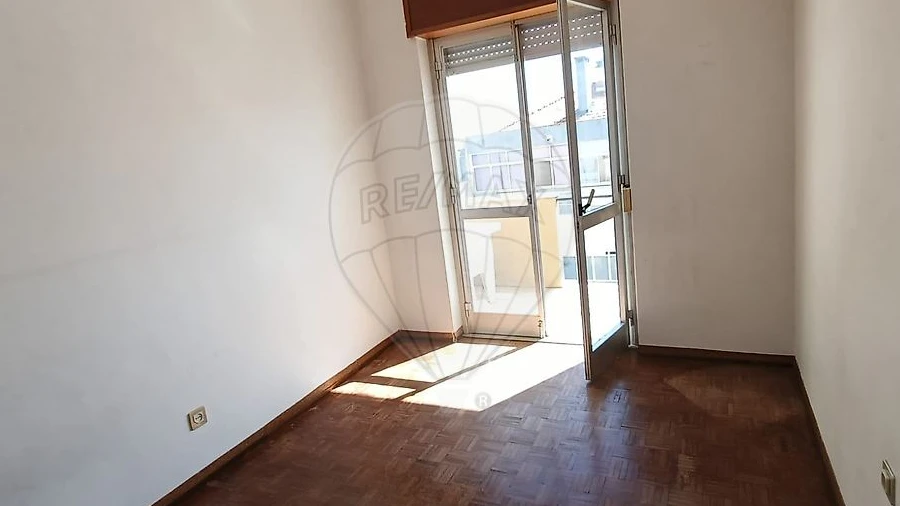 Apartamento T2 para Venda em Póvoa de Santa Iria e Forte da Casa