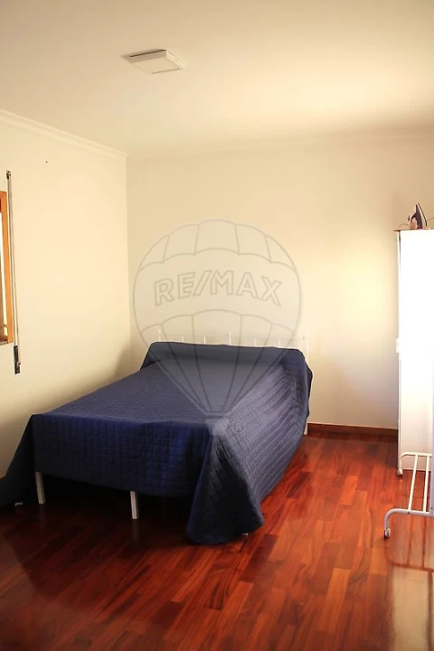 Apartamento T3 para Venda em Cruz