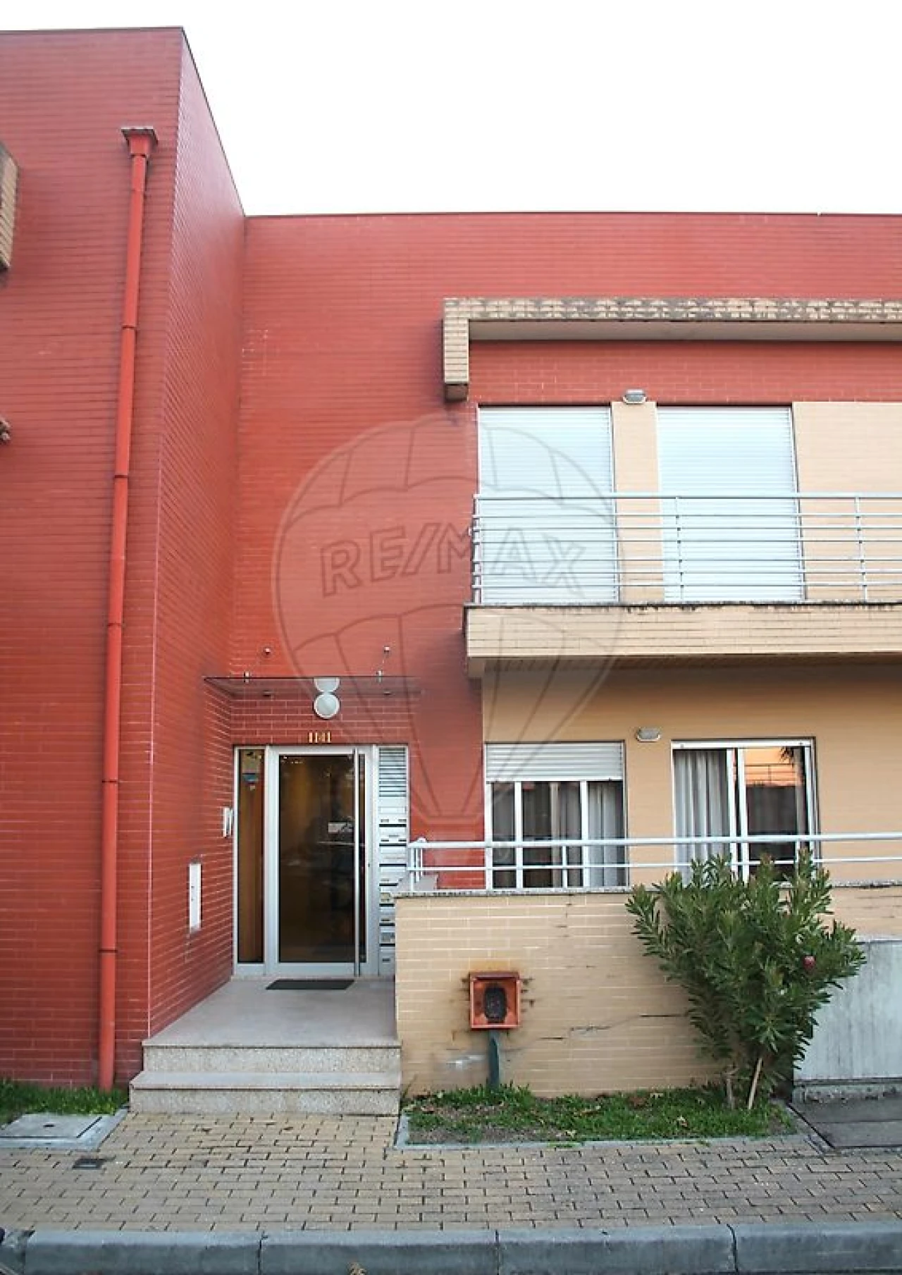 Apartamento T3 para Venda em Cruz Foto 1