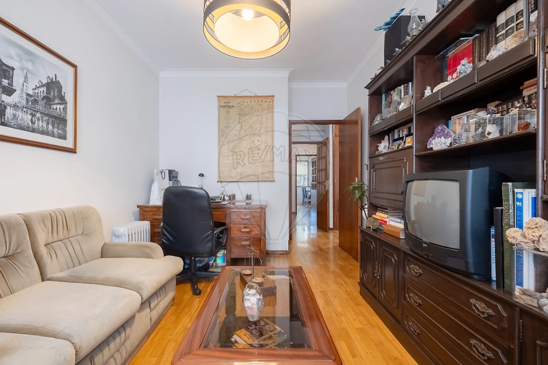 Apartamento T3 para Venda em Vilar de Andorinho Foto 20