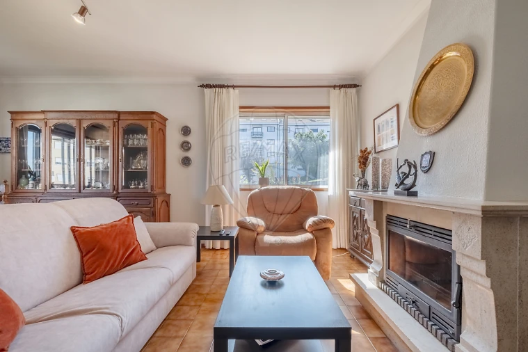 Apartamento T3 para Venda em Vilar de Andorinho Foto 11