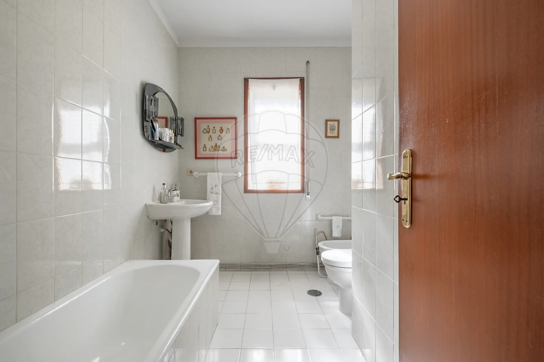Apartamento T3 para Venda em Vilar de Andorinho Foto 26