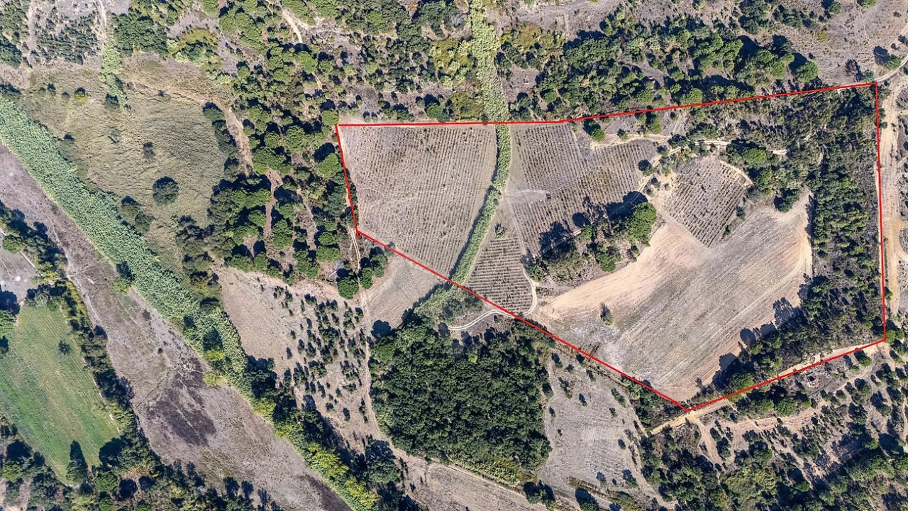 Terreno para Venda em Ota Foto 5