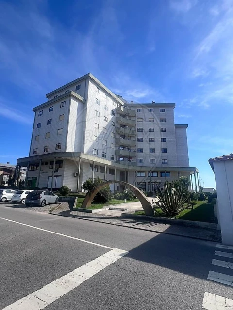 Apartamento T2 para Venda em Esmoriz
