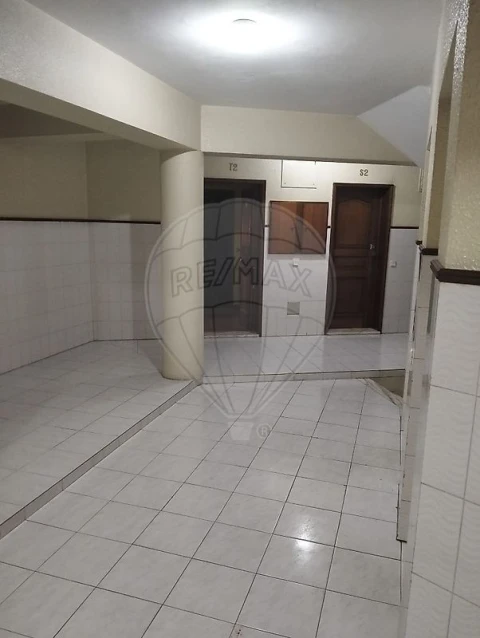 Apartamento T2 para Venda em Esmoriz