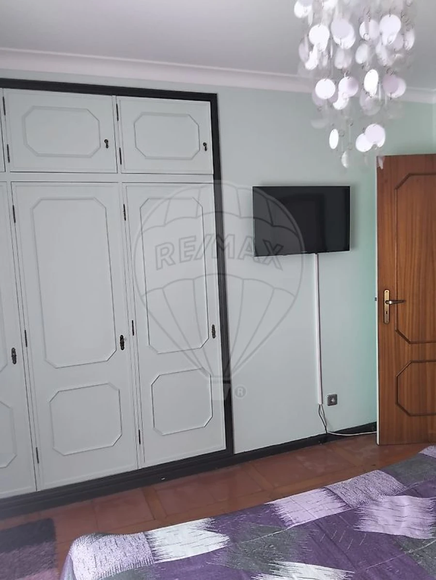 Apartamento T2 para Venda em Esmoriz Foto 7