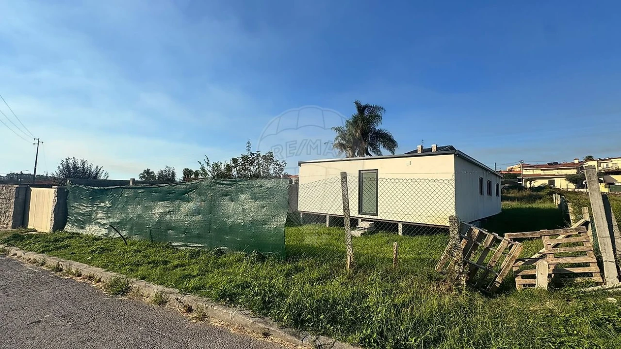 Terreno para Venda em Nogueira da Regedoura Foto 4