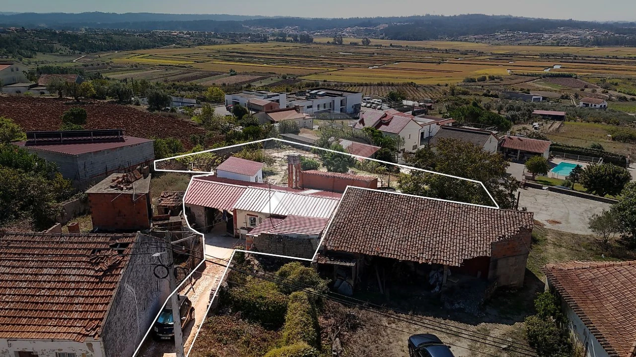 Moradia T2 para Venda em Vinha da Rainha Foto 8