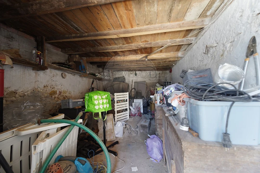 Moradia T2 para Venda em Vinha da Rainha Foto 30