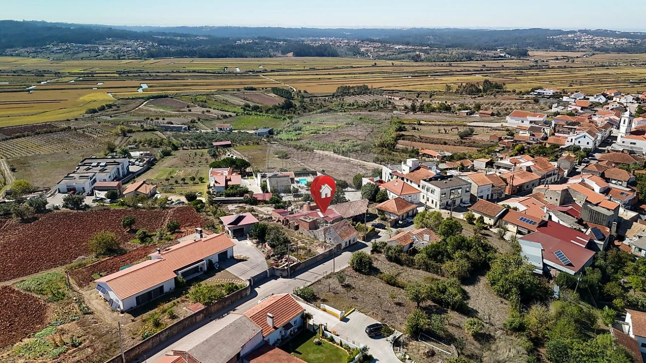 Moradia T2 para Venda em Vinha da Rainha Foto 2