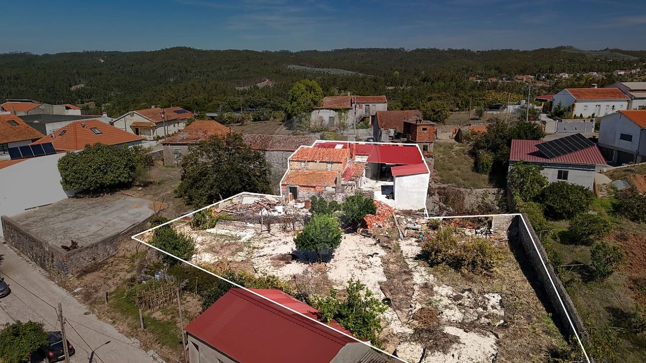 Moradia T2 para Venda em Vinha da Rainha Foto 11