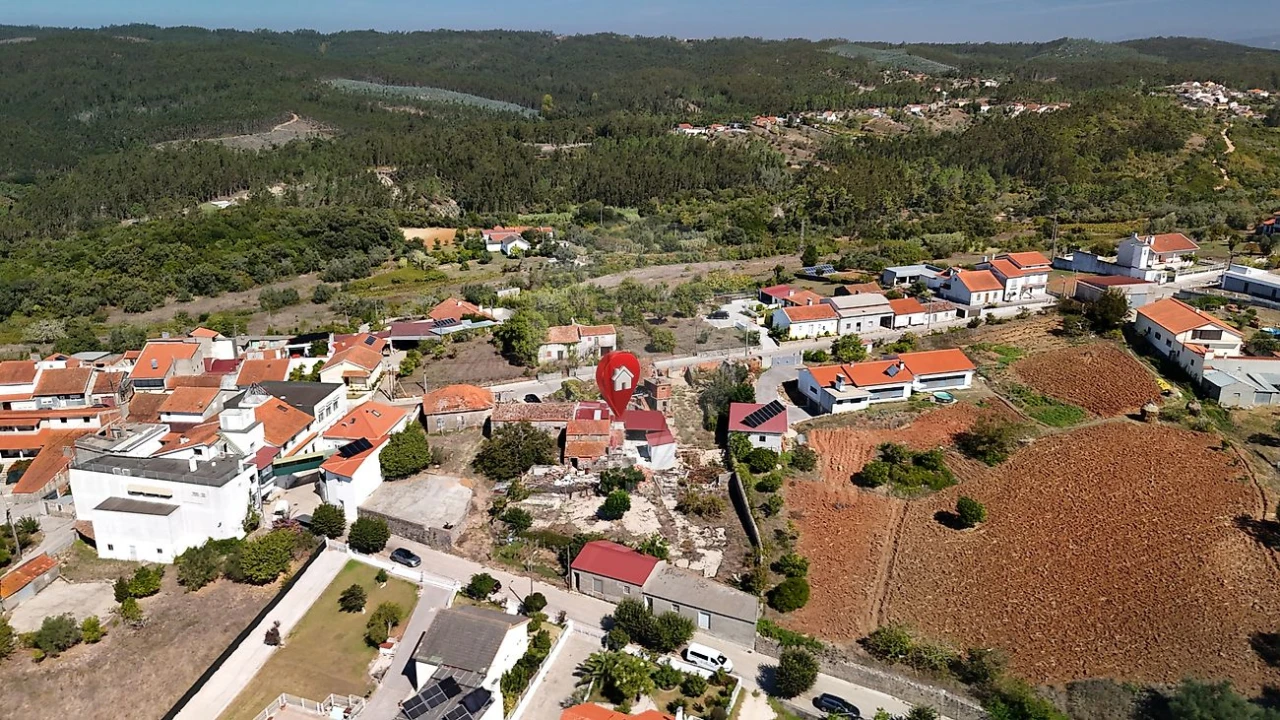 Moradia T2 para Venda em Vinha da Rainha Foto 3