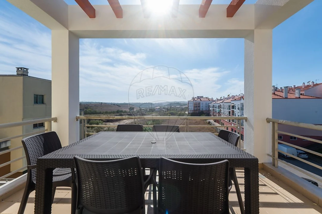 Apartamento T3 para Venda em Rio de Mouro Foto 6