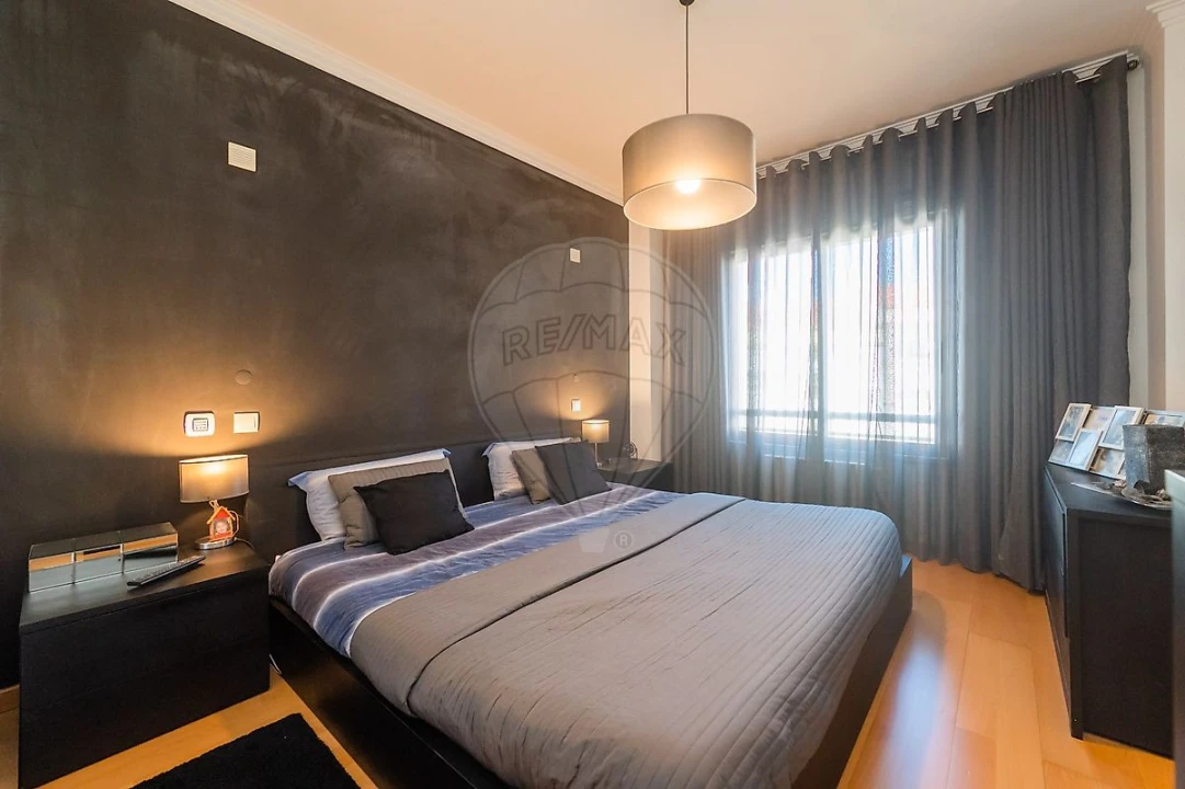 Apartamento T3 para Venda em Rio de Mouro Foto 39