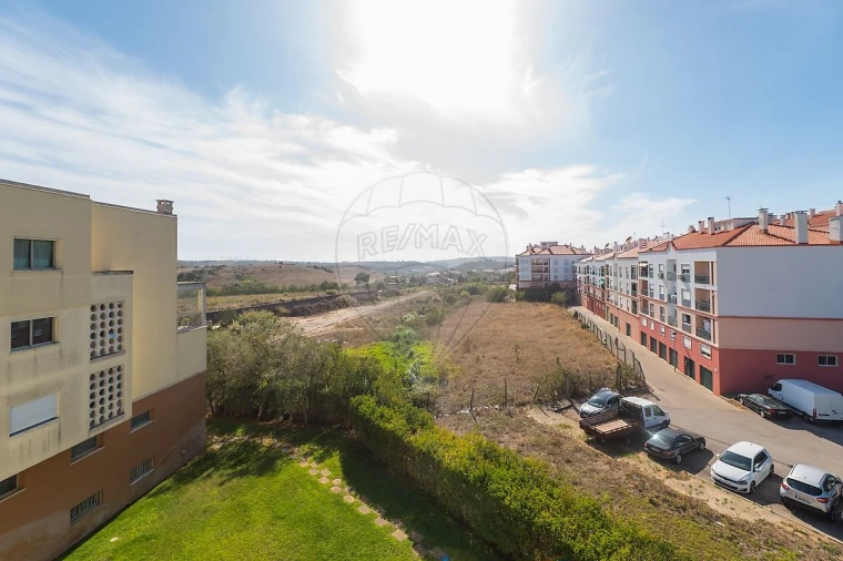 Apartamento T3 para Venda em Rio de Mouro Foto 8