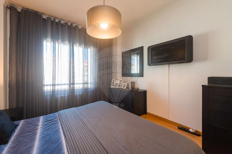 Apartamento T3 para Venda em Rio de Mouro Foto 40