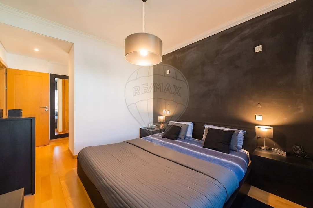 Apartamento T3 para Venda em Rio de Mouro Foto 42