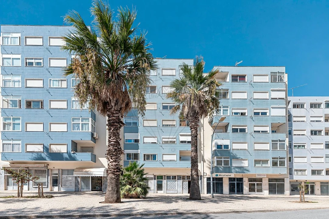 Apartamento T1 para Arrendamento em Algés, Linda-A-Velha e Cruz Quebrada-Dafundo Foto 26