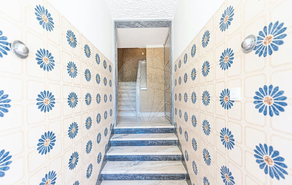 Apartamento T1 para Arrendamento em Algés, Linda-A-Velha e Cruz Quebrada-Dafundo Foto 19