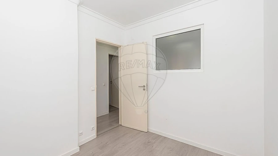 Apartamento T1 para Arrendamento em Algés, Linda-A-Velha e Cruz Quebrada-Dafundo