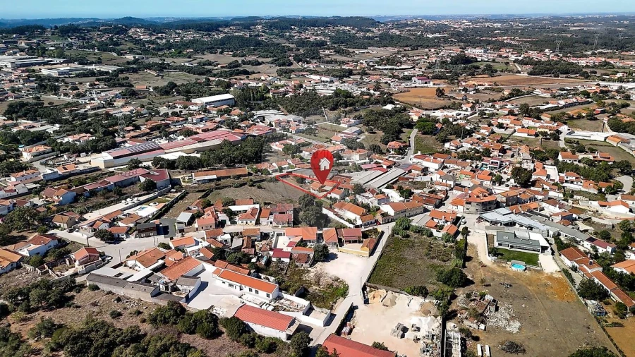 Moradia T3 para Venda em Benedita Foto 2