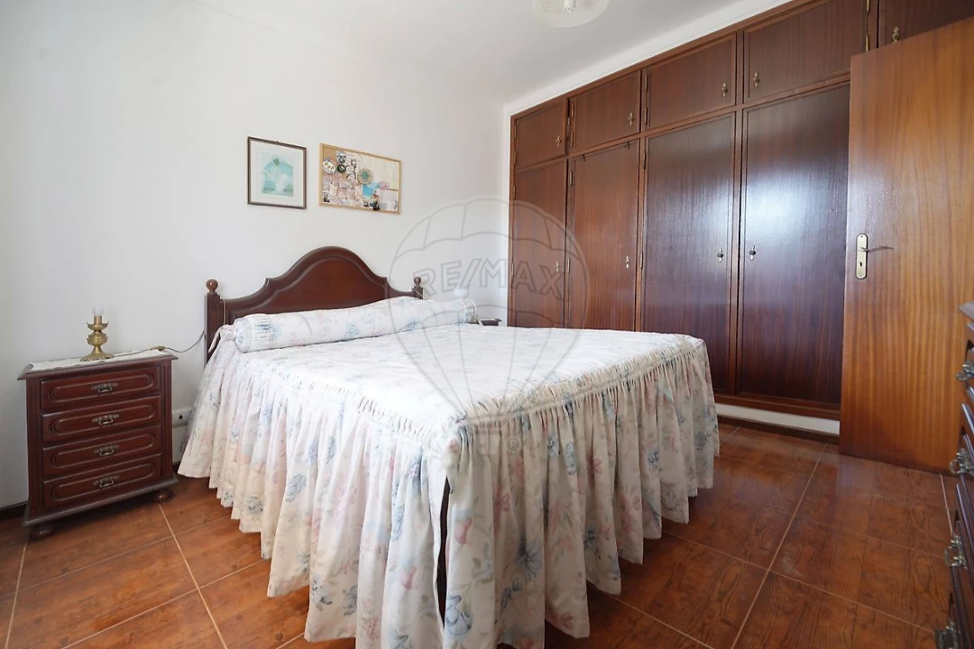 Moradia T3 para Venda em Benedita Foto 23