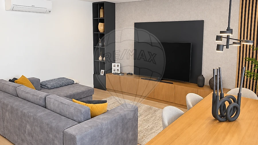Apartamento T2 para Arrendamento em Almargem do Bispo, Pêro Pinheiro e Montelavar
