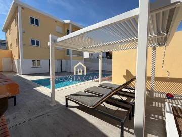 Apartamento T1 para Venda em Carcavelos e Parede