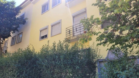 Apartamento T3 para Venda em Alvalade