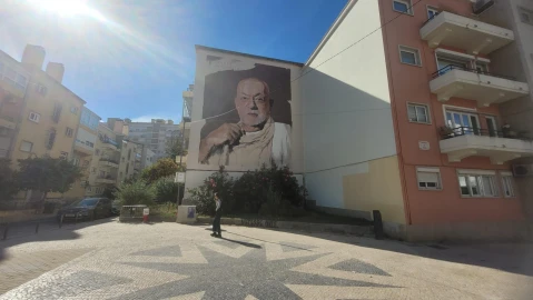 Apartamento T3 para Venda em Alvalade