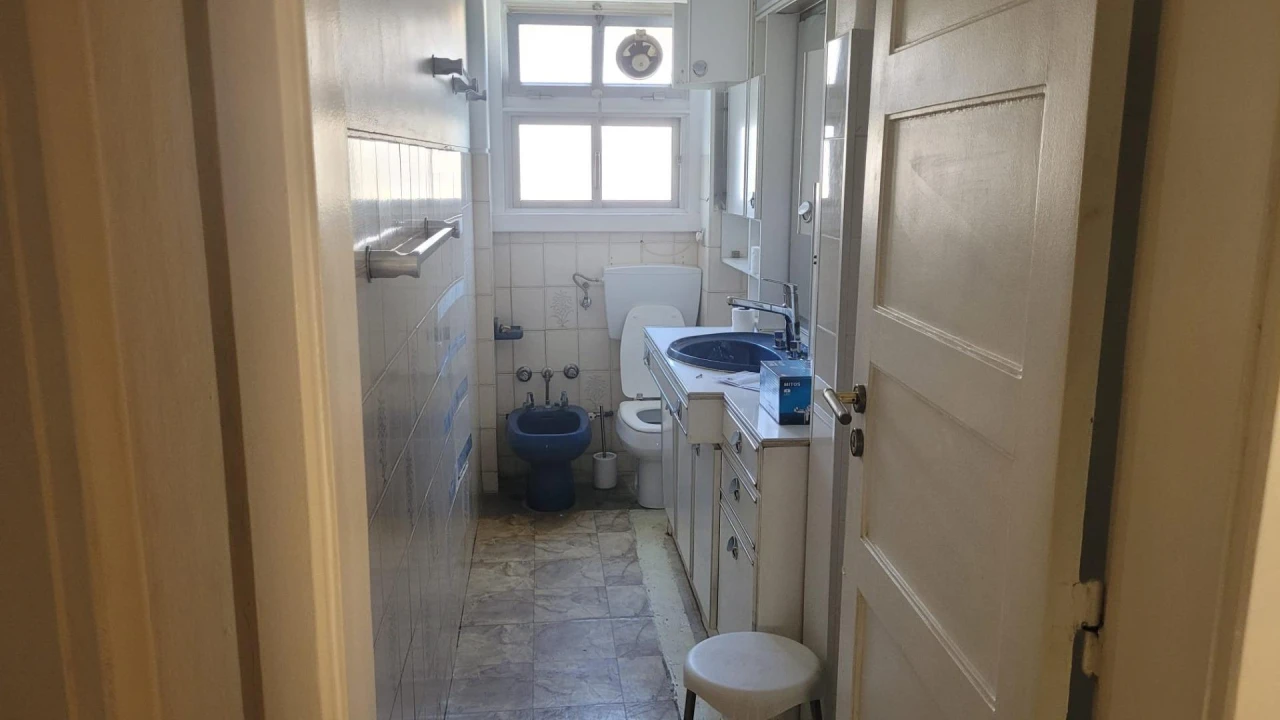 Apartamento T3 para Venda em Alvalade Foto 16