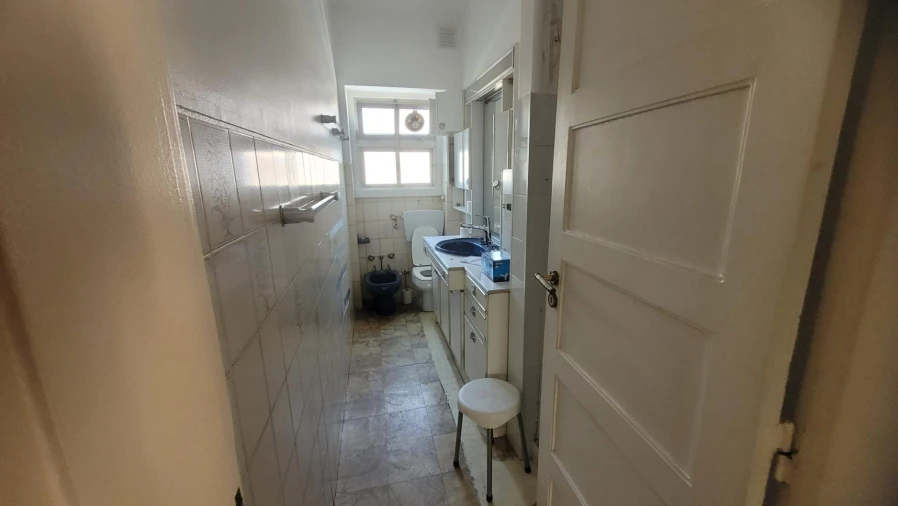 Apartamento T3 para Venda em Alvalade Foto 12
