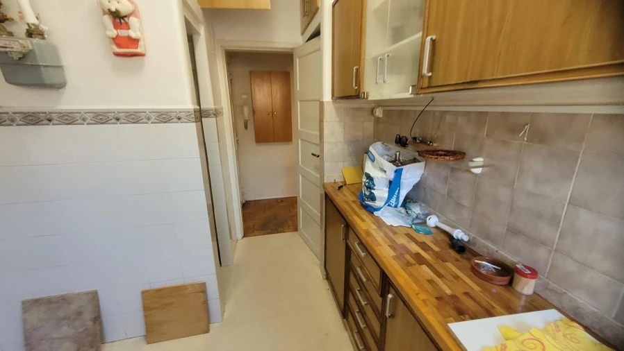 Apartamento T3 para Venda em Alvalade Foto 17