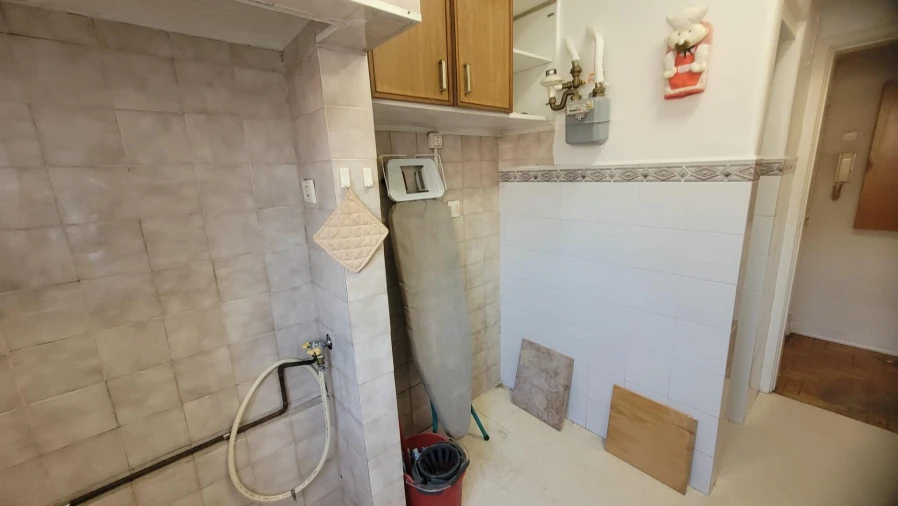 Apartamento T3 para Venda em Alvalade Foto 18