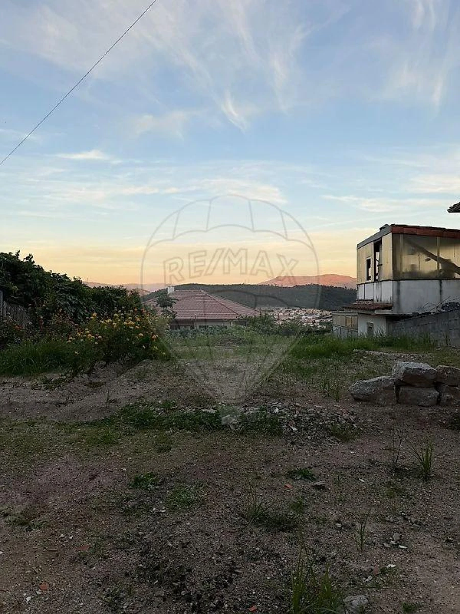 Moradia T3 para Venda em Galegos Foto 9