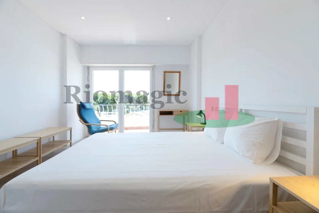 Apartamento T1 para Arrendamento em Costa da Caparica Foto 2