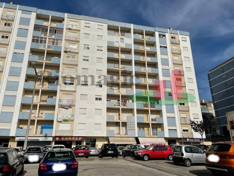 Loja para Venda em Laranjeiro e Feijó Foto 7