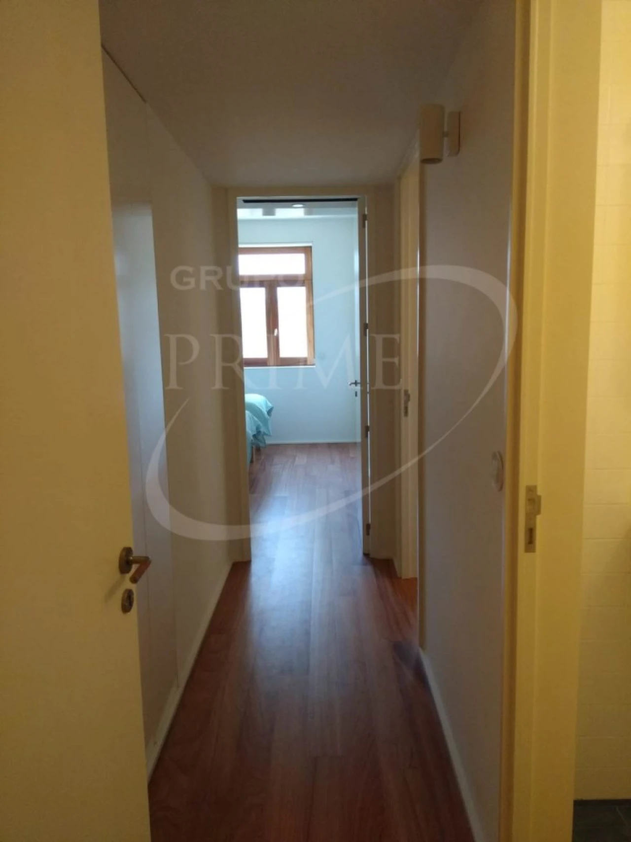 Apartamento T2 para Arrendamento em Aldoar, Foz do Douro e Nevogilde Foto 5