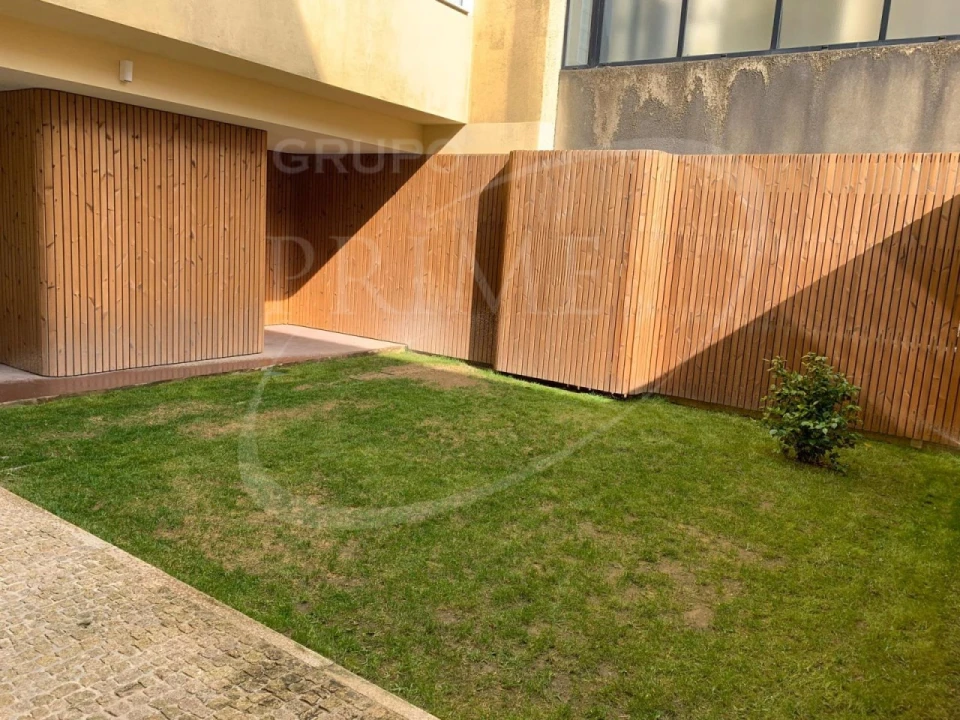 Apartamento T2 para Arrendamento em Aldoar, Foz do Douro e Nevogilde Foto 9