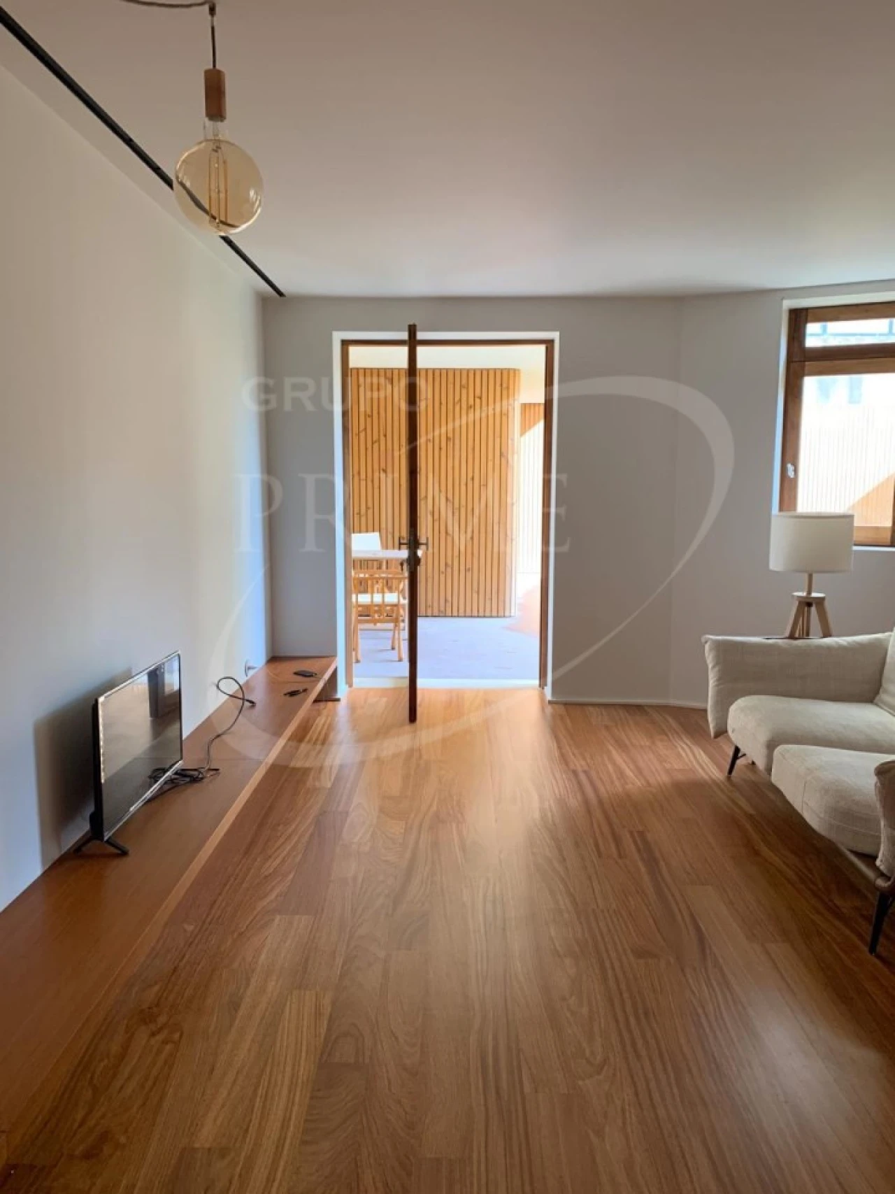 Apartamento T2 para Arrendamento em Aldoar, Foz do Douro e Nevogilde Foto 3