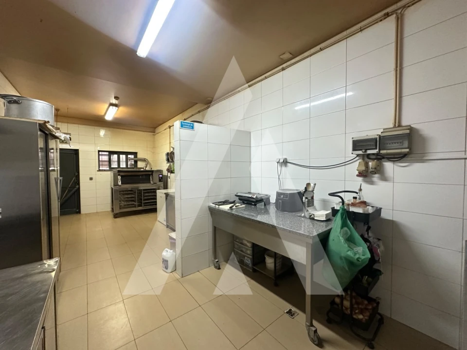 Negócio para Cedência de Quotas em Amoreira da Gândara, Paredes do Bairro e Ancas Foto 4