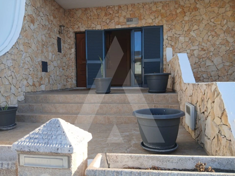Moradia T3 para Venda em Montenegro Foto 7